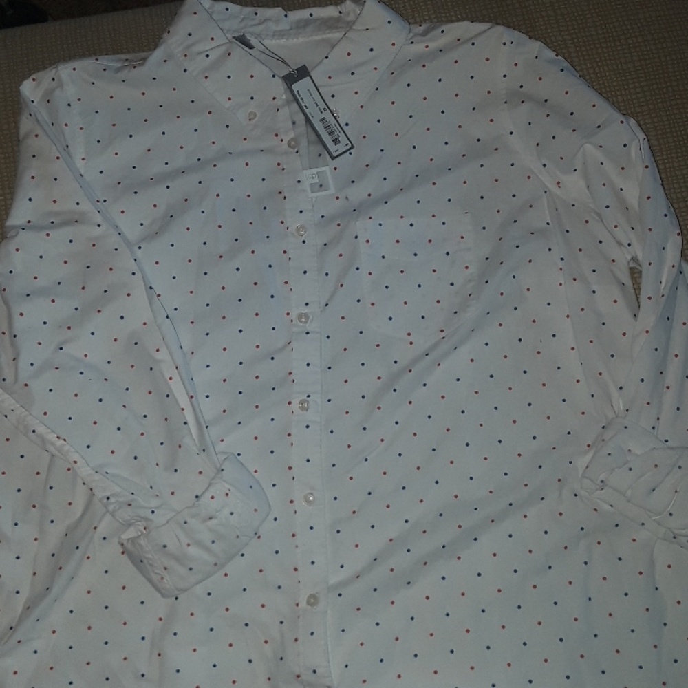 Long buttoned shirt
